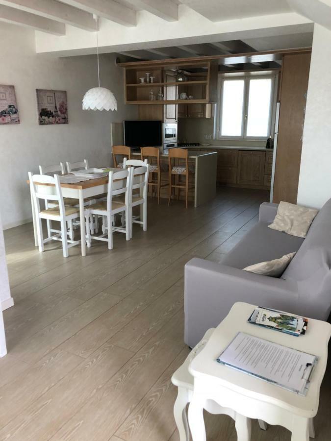 Appartamenti Agli Ulivi Peschiera del Garda Eksteriør billede